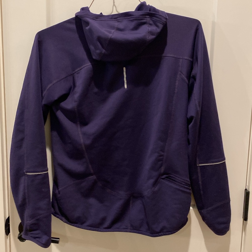 Nike Women’s 1/4‎ Zip Dri-Fit Hoodie.  Purple.  Size Medium.  One Side Pocket. - Picture 5 of 7